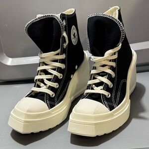 Converse Chuck 70 De Luxe Wedge Sneakers